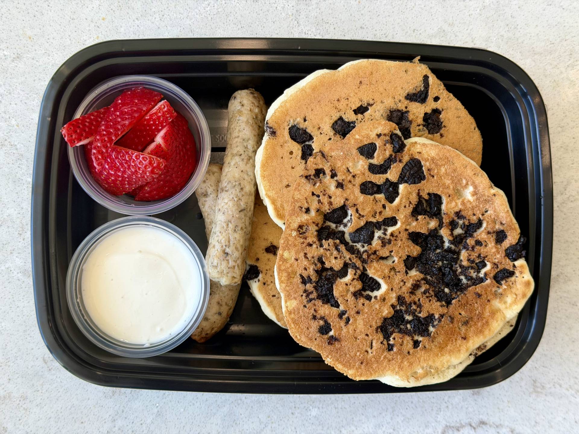 Oreo Protein Pancakes